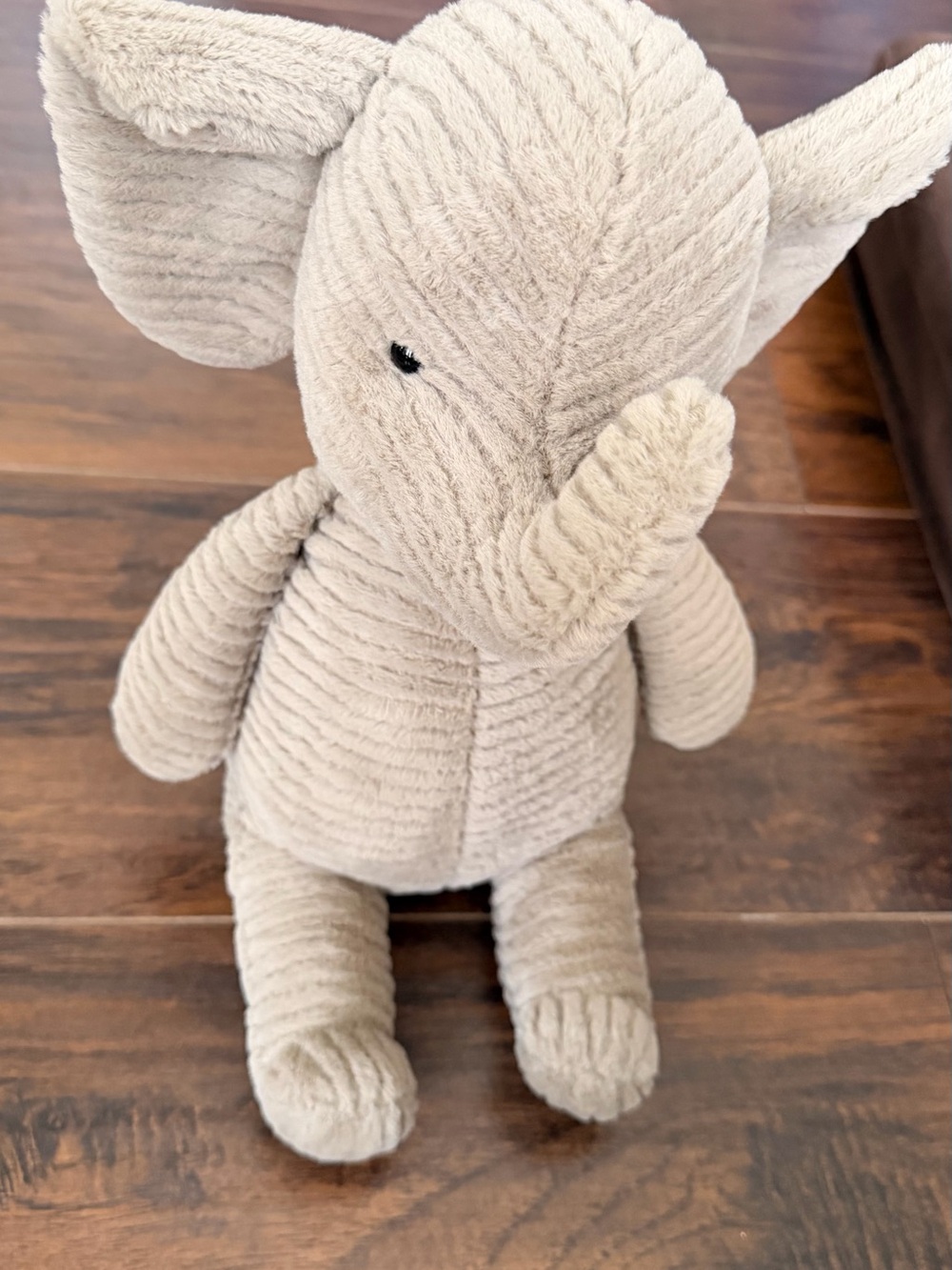 Rare Jellycat quaxy Elephant Soft Plush hard to find